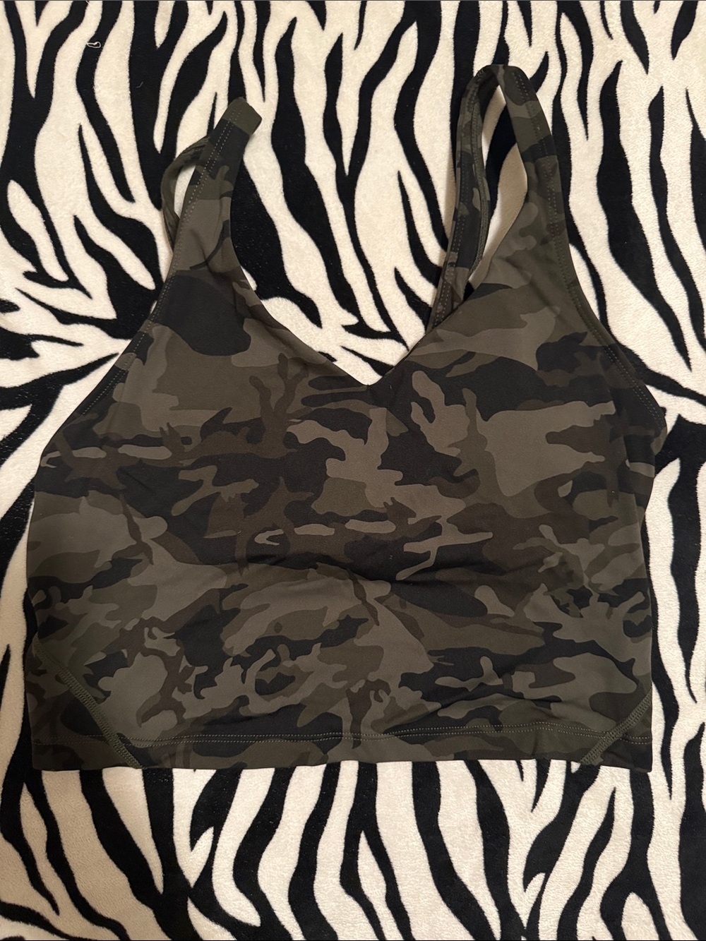 Cropped Army print workout tank